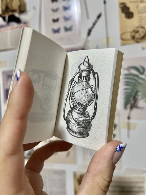 Mini librito Antigüedades