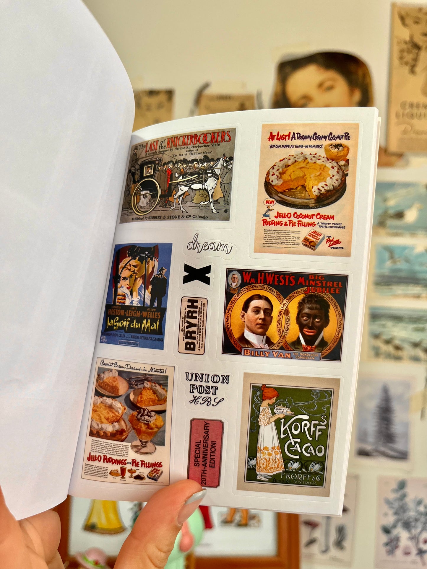 Libro de Stickers Retro