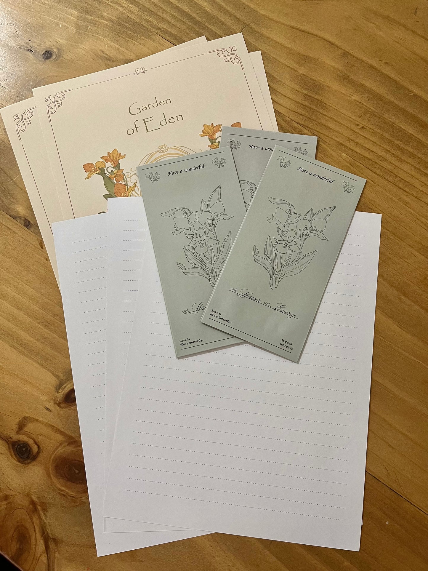Set Cartas y sobres Garden of Eden