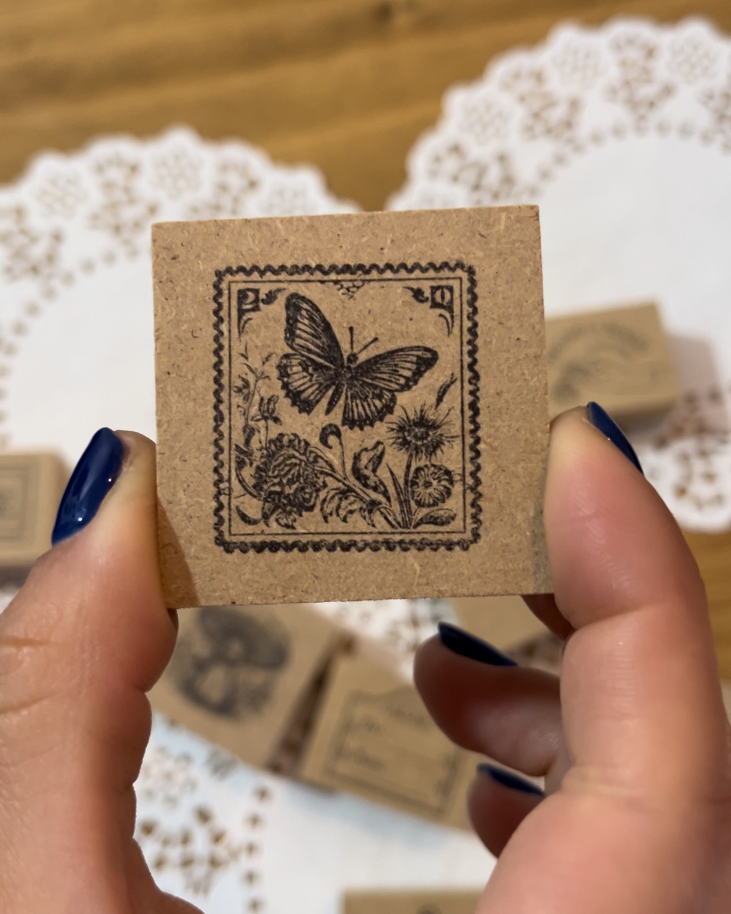 Timbre Estampilla Mariposa Vintage 3 cm