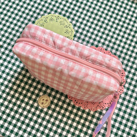 Estuche cuadritos rosado