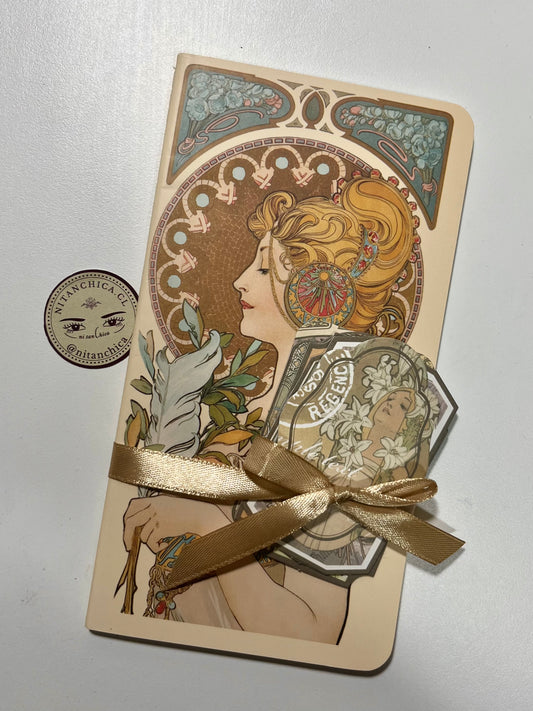 Set Libreta + 10 Stickers Alphonse Mucha